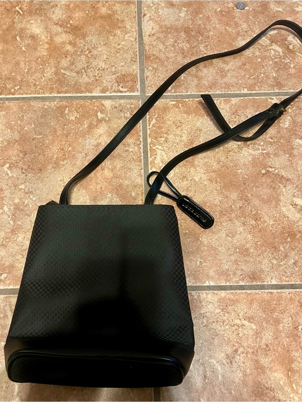 Liz Claiborne Black Small Crossbody Bag Zip, Gold Hardware, Inner Pockets